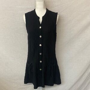 Habitat Black Sleeveless Button-Down Top